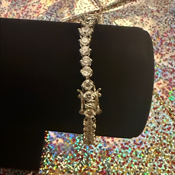 Elegant 925 Bracelet 7.25 - Picture 5 of 9